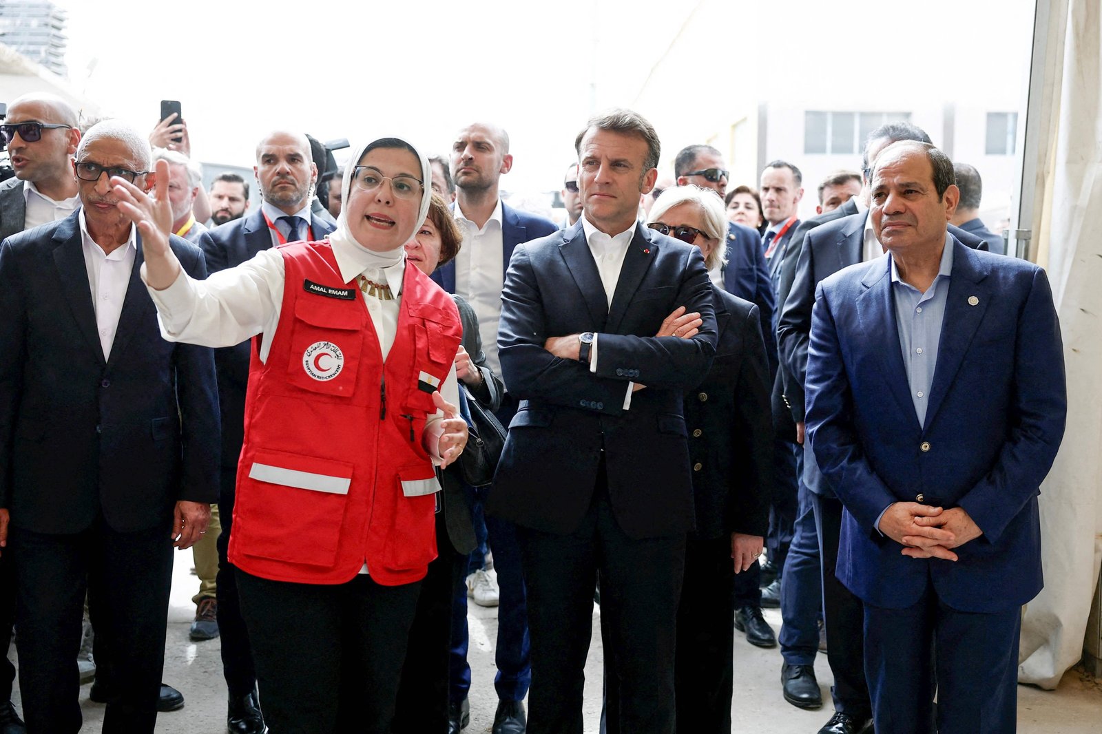 Macron Demands Immediate Resumption of Gaza Aid, Condemns Israeli Attack on Workers Macron Demands Immediate Resumption of Gaza Aid, Condemns Israeli Attack on Workers