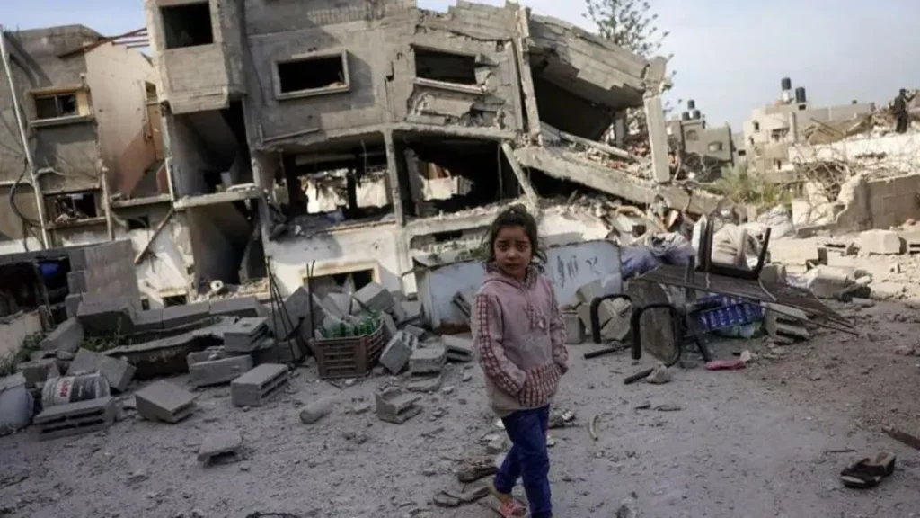Israeli PM Challenges Qatar to Choose a Side in Gaza Conflict